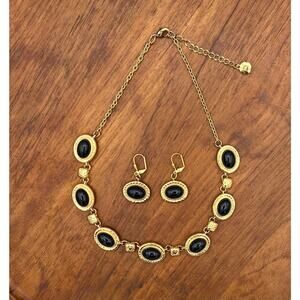 Vintage Monet Black Cabochon Gold-Tone Necklace 16" + Extender & Earrings READ